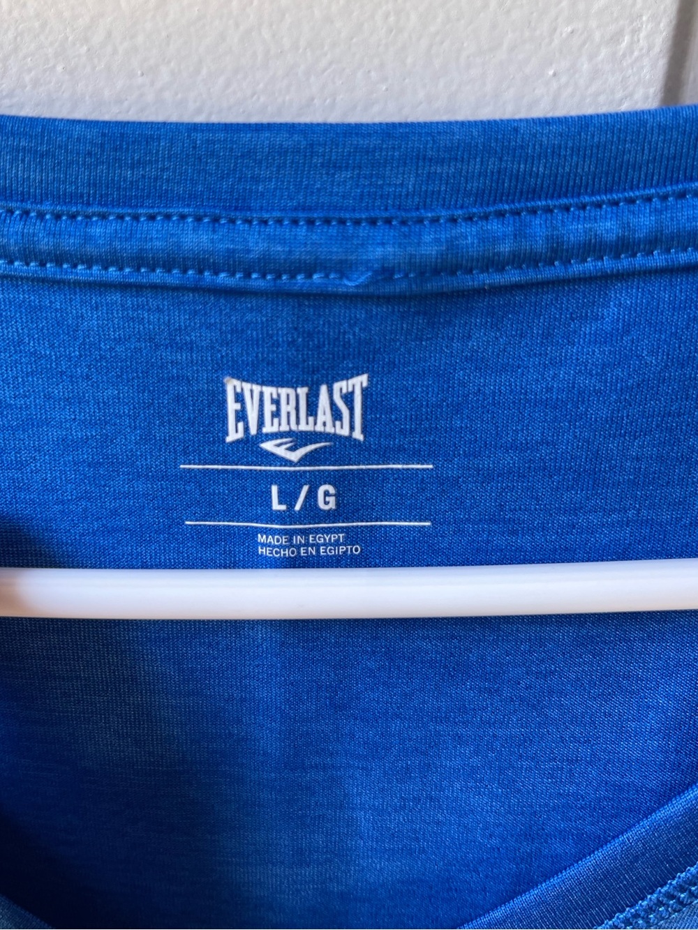 Everlast Royal Blue V-Neck Short Sleeve Women's Top - Picture 2 of 2